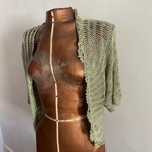 Anthropologie Elizabeth Gillett NYC Green Metallic Shrug Size small
